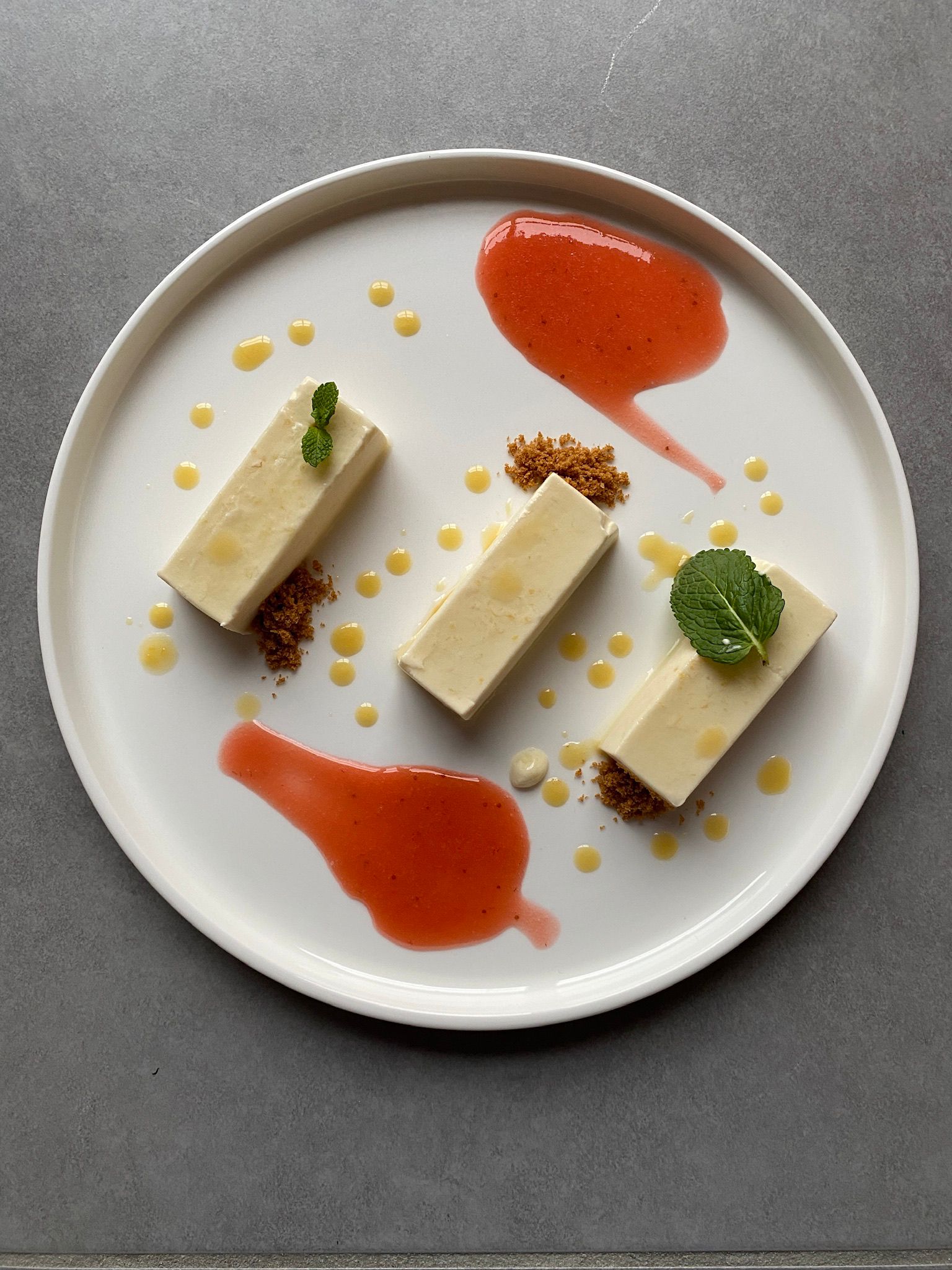 Ricotta met speculoos en aardbei